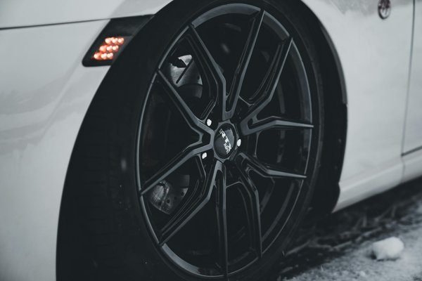 Comment l'intelligence artificielle révolutionne-t-elle la conduite automobile ?